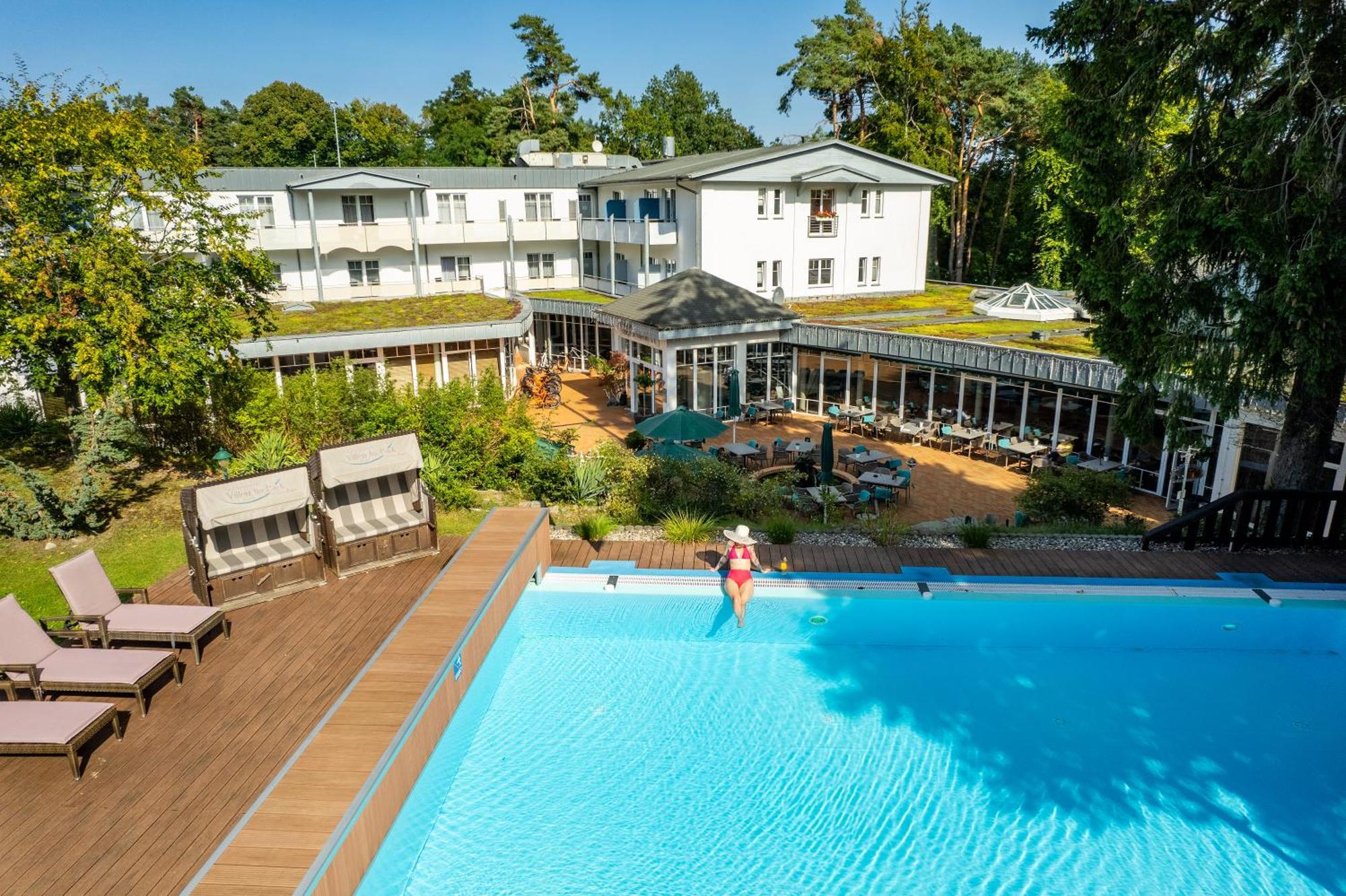 Ostseehotel Villen Im Park - Ein Rovell Hotel Heringsdorf  Exterior foto